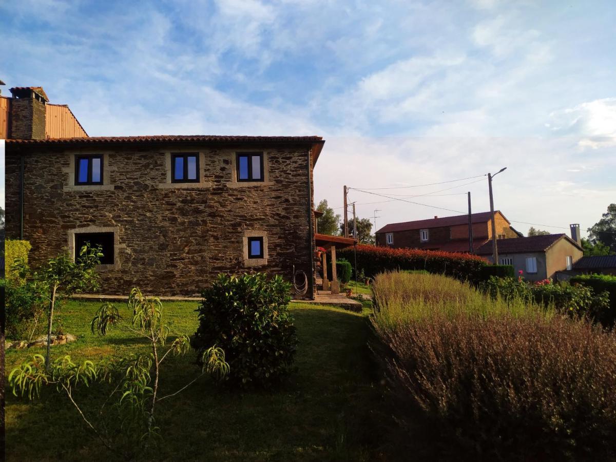 Vila Casa O Castelo En Touro Exteriér fotografie